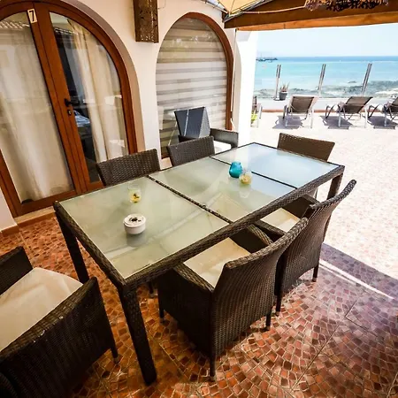 Bahia Beach Club