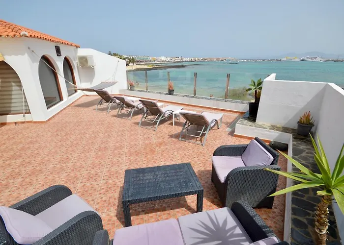 Bahia Beach Club Bed and Breakfast Κοραλέχο