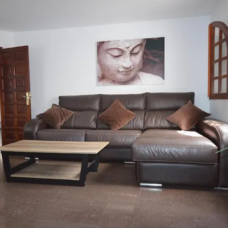 Bahia Beach Club לינה וארוחת בוקר *