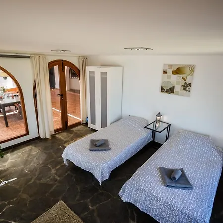 Bed and Breakfast Bahia Beach Club *