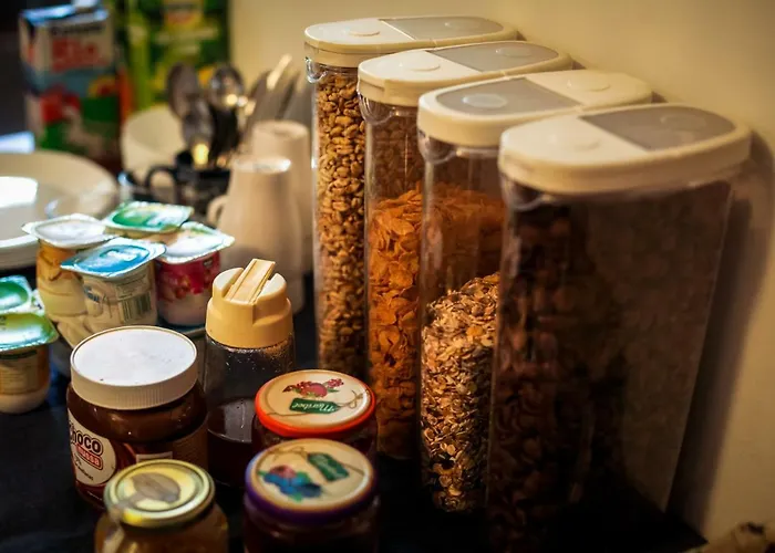 Bahia Beach Club לינה וארוחת בוקר